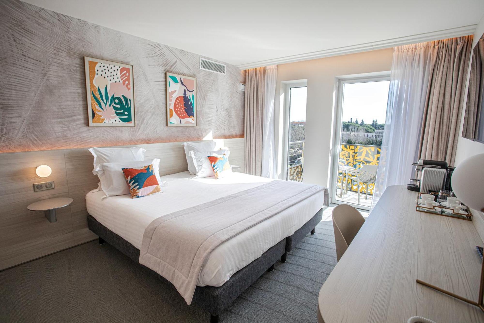 Hotel Ilot Du Golf Bw Premier Collection 4*