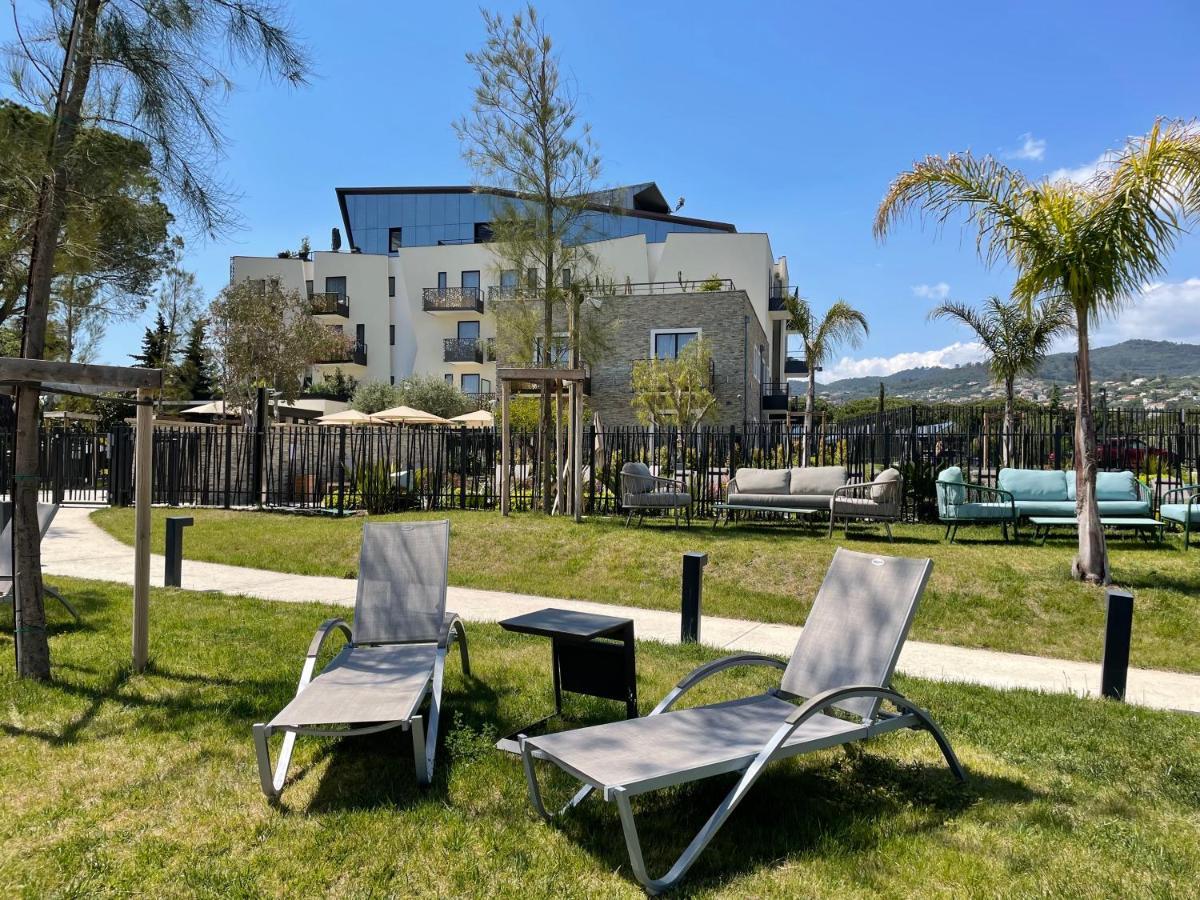 Ilot Du Golf Bw Premier Collection Hotel Mandelieu